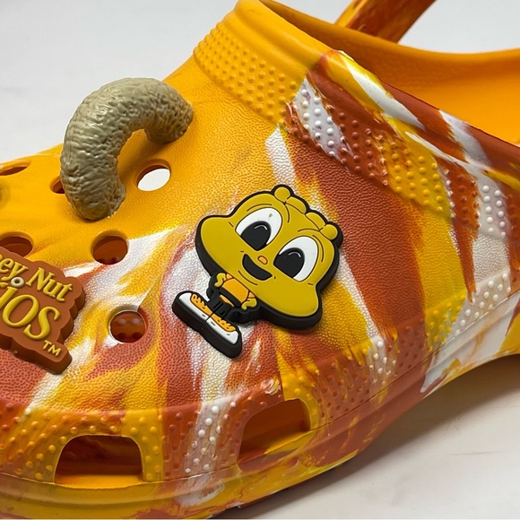 Crocs Classic Honey Nut Cheerios Clogs Junior 5 Womens 7 All-Terrain New In Box - Picture 5 of 7